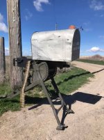 mail box 1.jpg