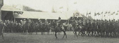 17_hussar_parade_50.jpg