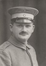 Ernst (August) Petschelies.jpg