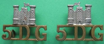 Shoujder title 5th Royal Inneskilling Dragoon Guards.jpg