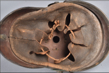 M95 pas de Teller coiffe brune.GIF