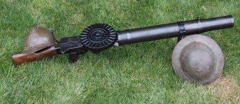 LewisGun1.jpg