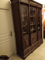 vitrine 3 deurs.jpg
