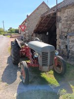Massey fergusonn.jpg
