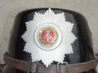 DDR Tschako star.JPG