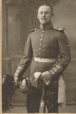 G R 3  Lt. Hornung  1911.jpeg