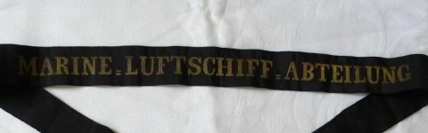 Marine=Luftschiff=Abteilung Mützenband.jpg
