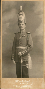 KAGGR 1 officer with miter.png