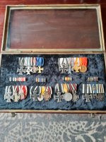 Spangen, 4 and 3 medal bars..jpg