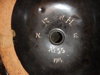 VdH fond de bombe.jpg