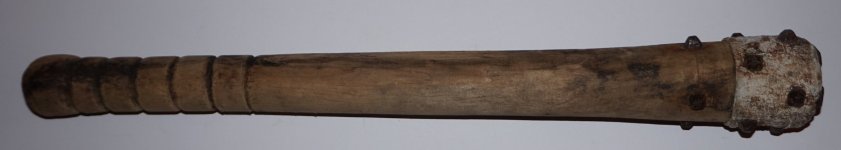 Fake GB Trench Club Crop Small.JPG Fake GB Trench Club Crop Small.JPG
