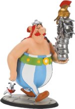 Plastoy-Asterix-Figuur-Obelix-met-Stapel-Helmen-en-Idefix-21-cm (1).jpg