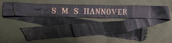 S.M.S. Hannover Gold Mützenband.JPG
