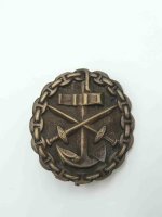 a fake wound badge 1.JPG a fake wound badge 1.JPG
