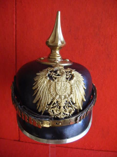 GermanReichsEMPickelhaube.jpg