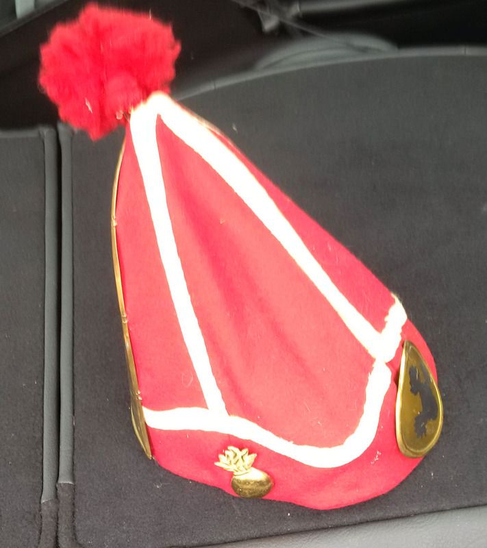 DutchGrenadier3_zpspmh4xk8p.jpg