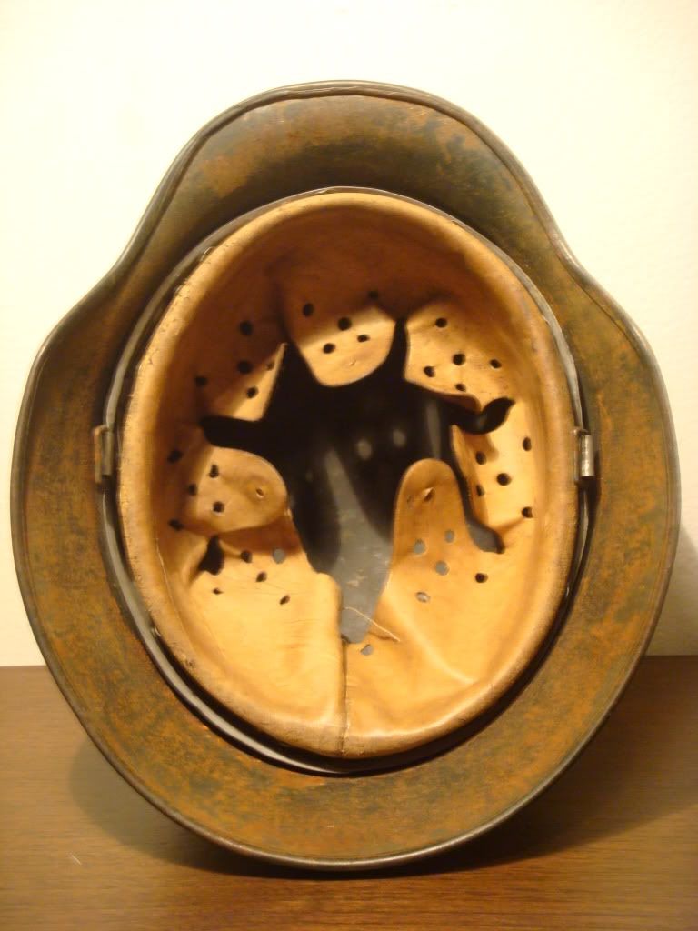 M40DAKGermanHelmetDD005.jpg