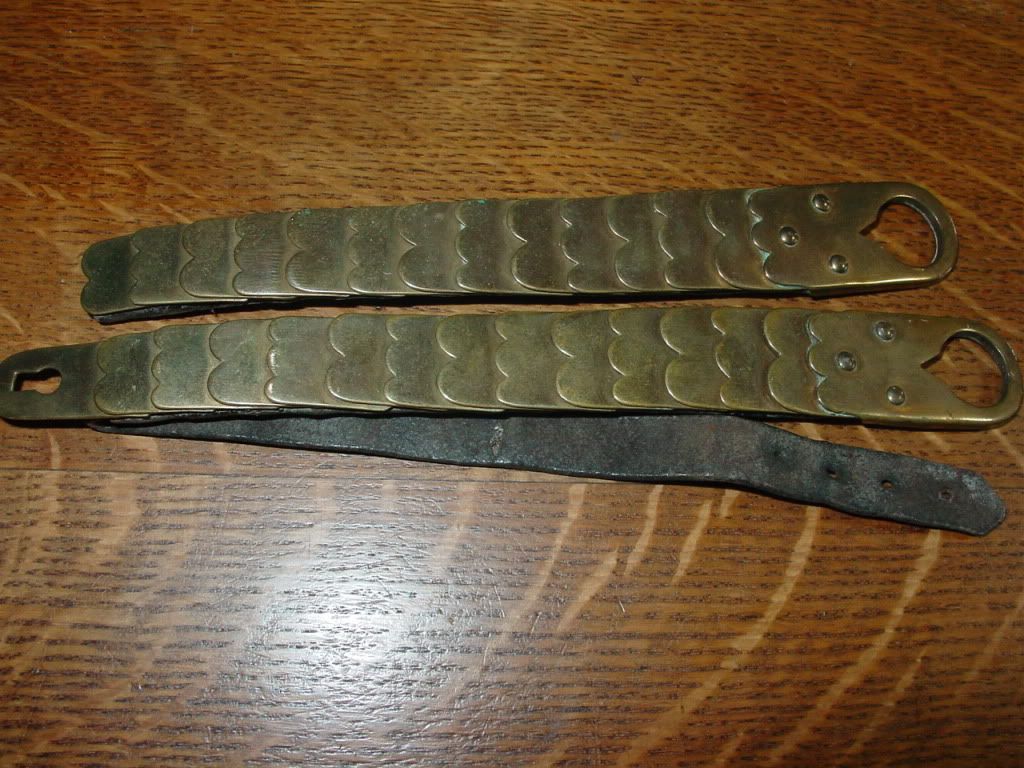 scales002.jpg