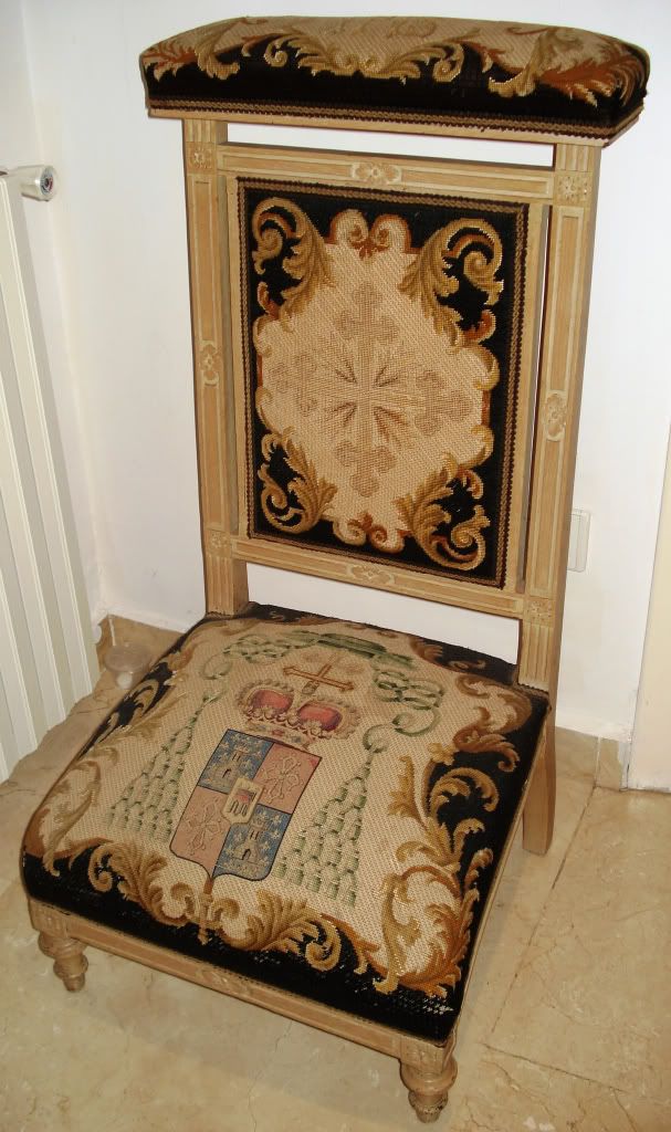 Kneeler-c19thCentd.jpg