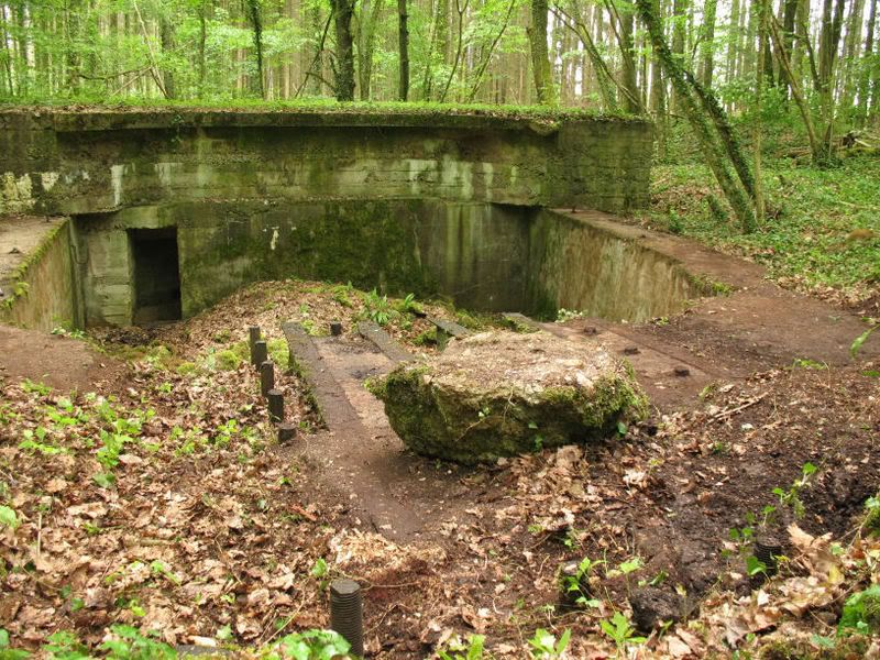 watlemont25060.jpg