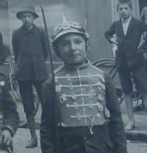 paradecloseup.jpg