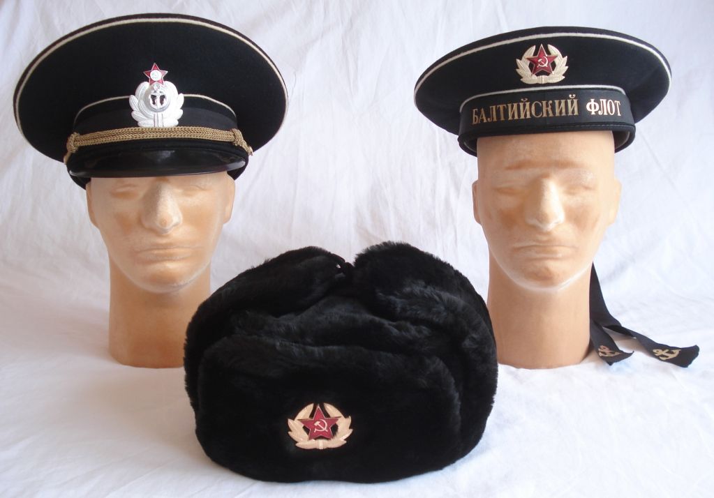 Caps-SovietNavyHeadgear-1980s.jpg