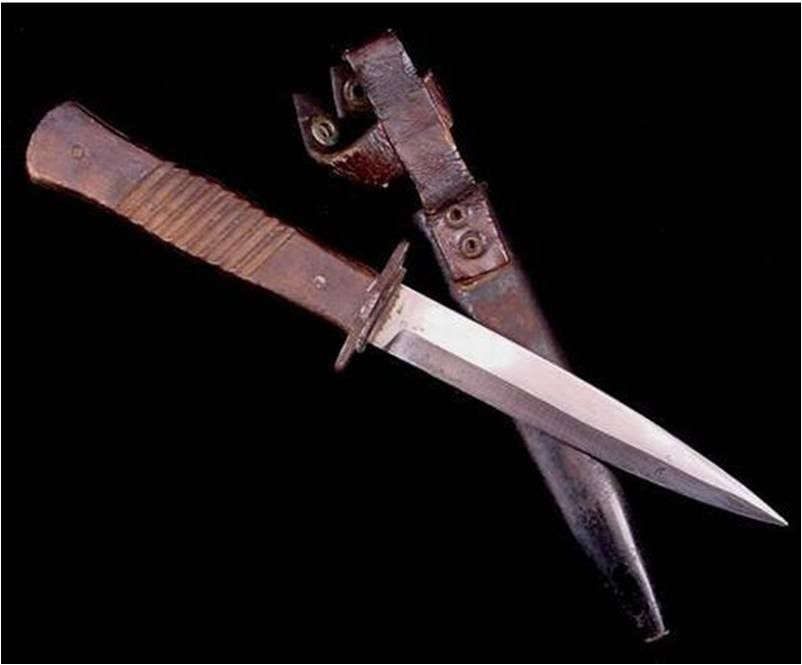 GermanFightingKnife-WWI-2d.jpg