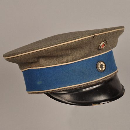 PrussianHussarRegt8NCOSchirmmtzeM1910a.jpg