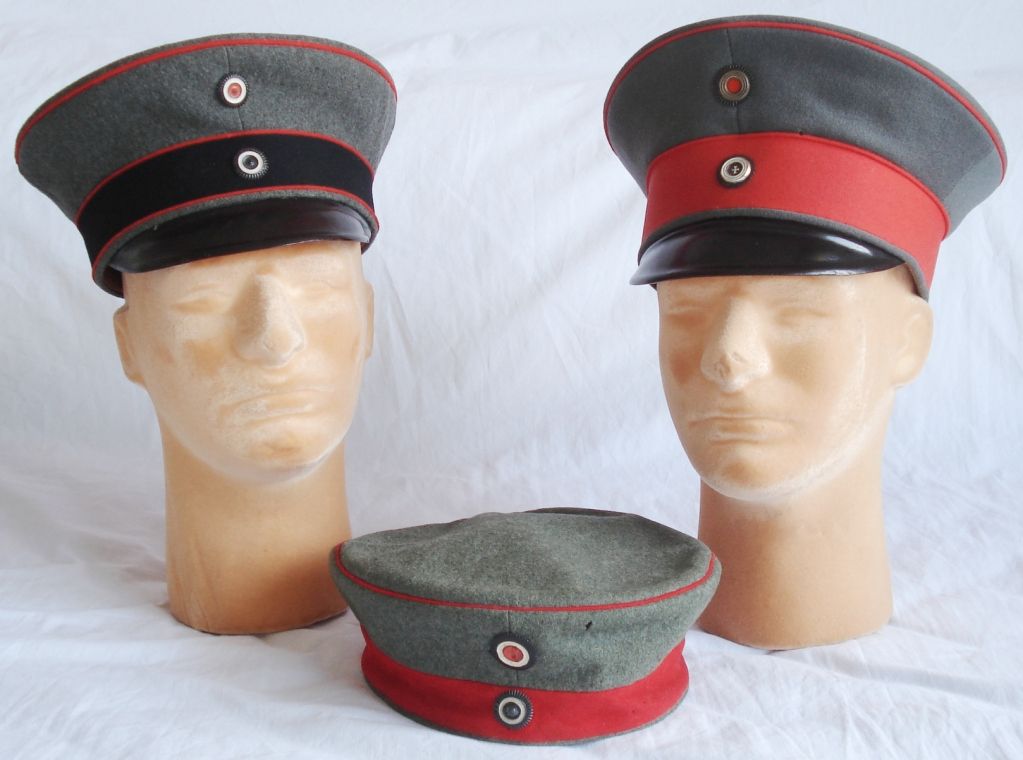 Caps-PrussianOfficerEMMtzenM1910.jpg