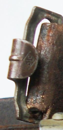 PrussianEMBeltBuckleM1915c.jpg