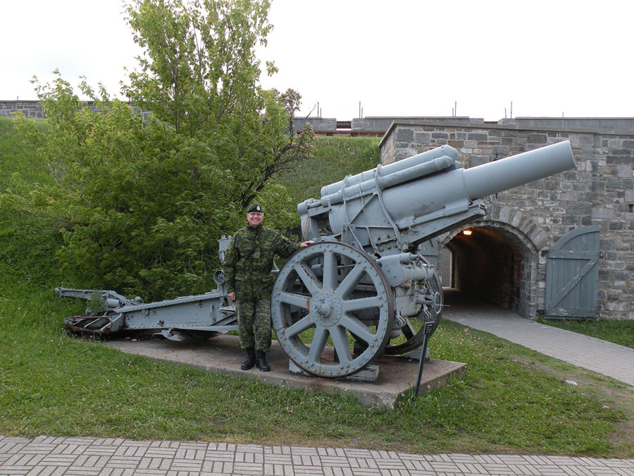 Tony_21cm_Morser_Lange_Citadel.JPG
