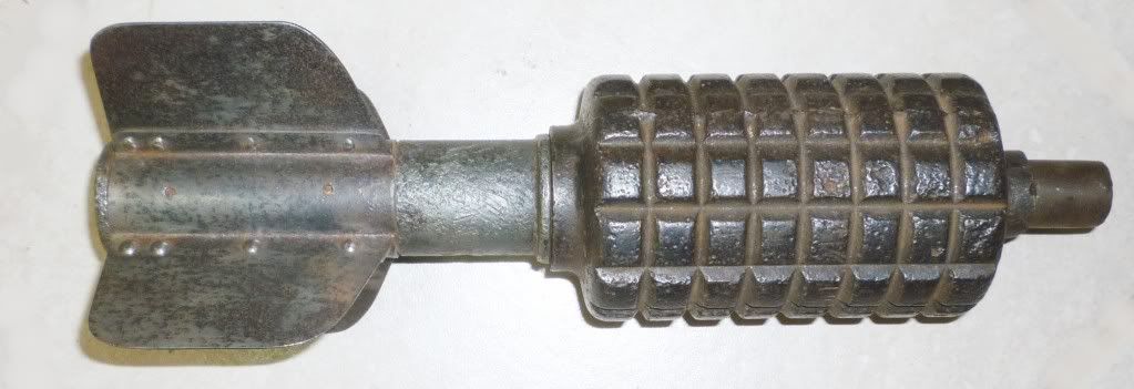grenades025.jpg
