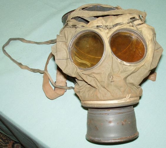 GermanGasmaskM1916d.jpg