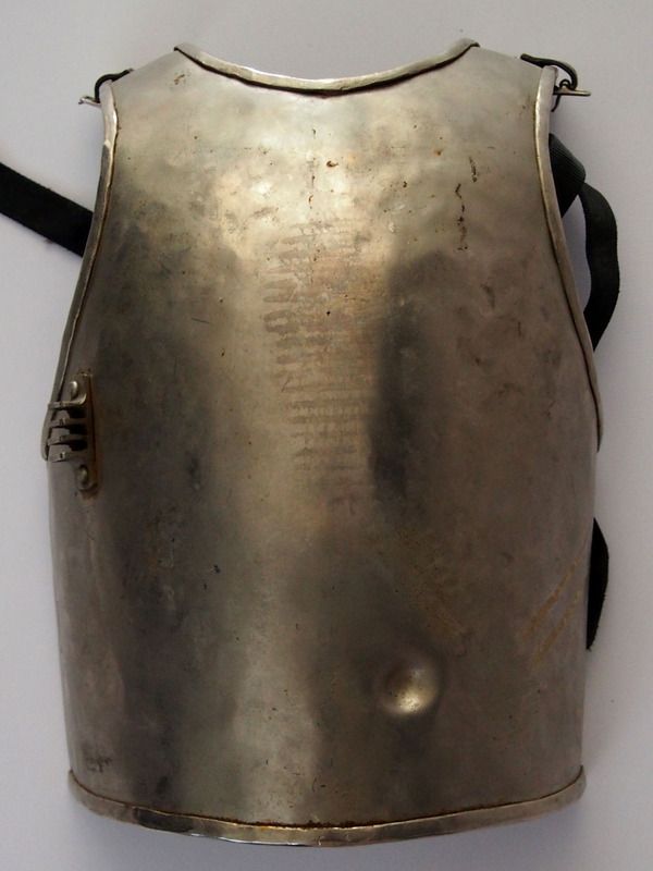 Cuirass1_zpsbjsxzu7a.jpg